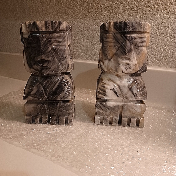 Mayan marble carved statues / bookends - Picture 3 of 10